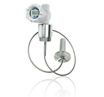 Guided wave radar level transmitter for industrial tank level monitoring